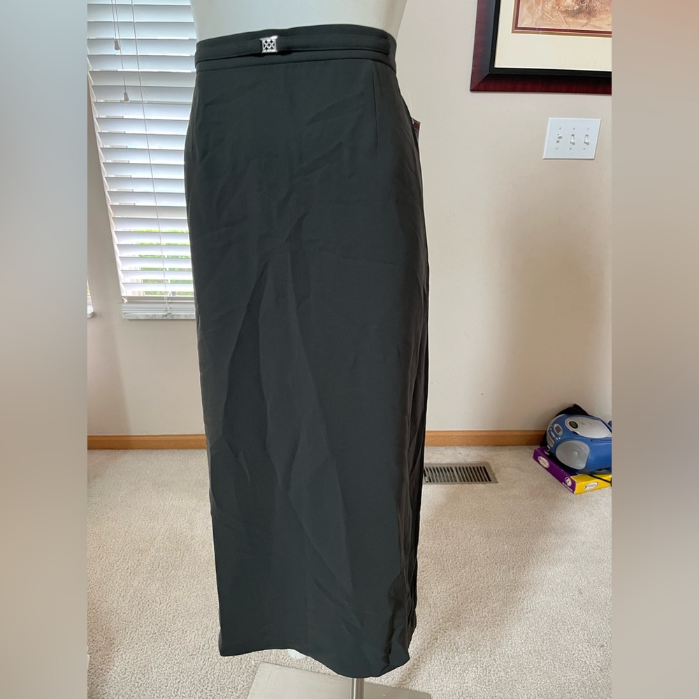 NWT Women’s Skirt by JM Collection - Sz. 10